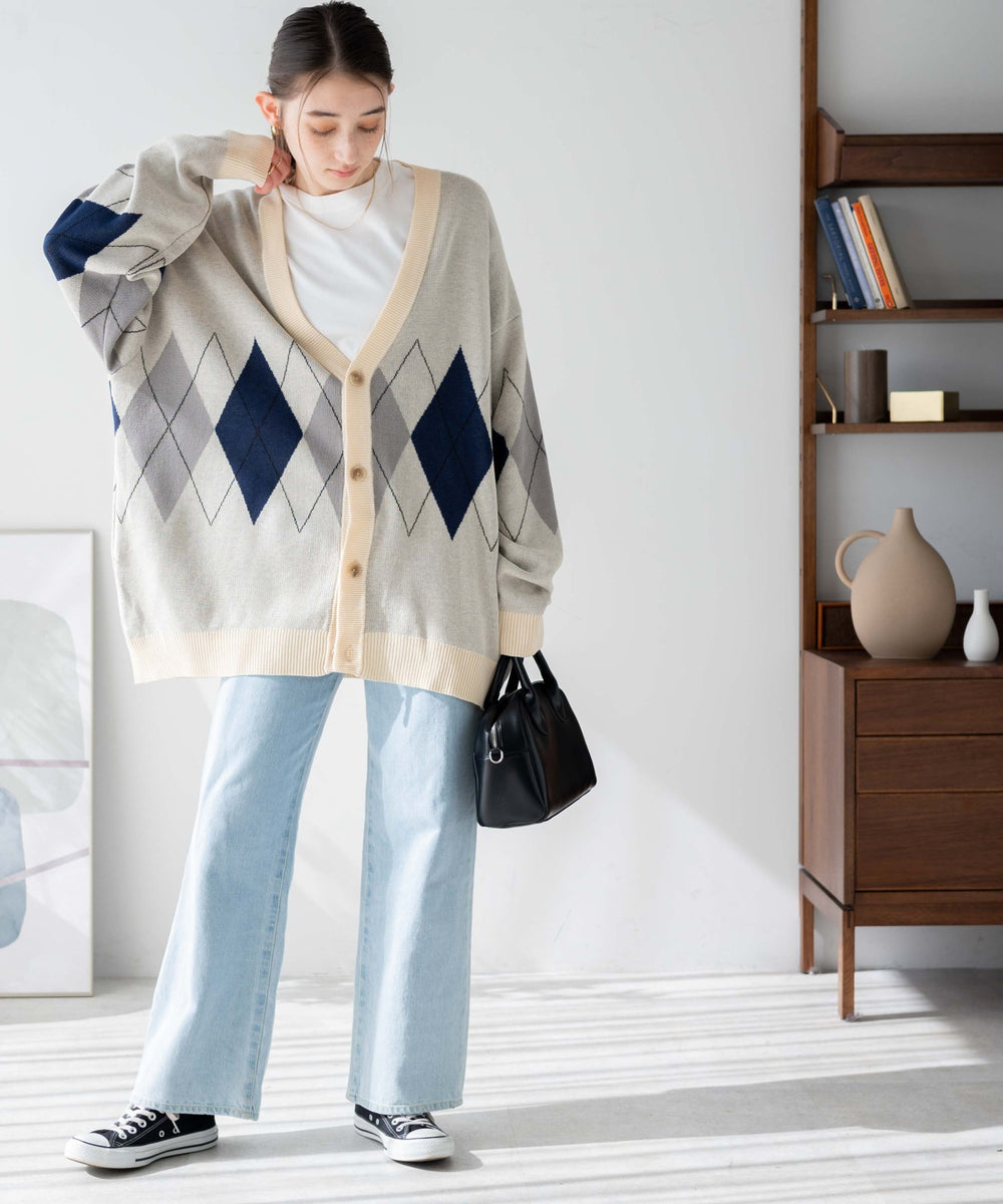 柄1 モデル : 164cm L着用