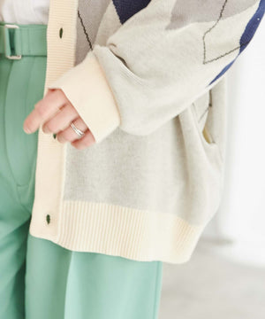 リネンライク総柄ルーズカーディガン