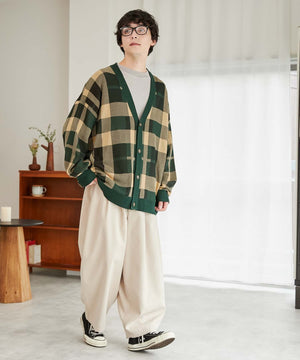 柄2 モデル : 175cm L着用