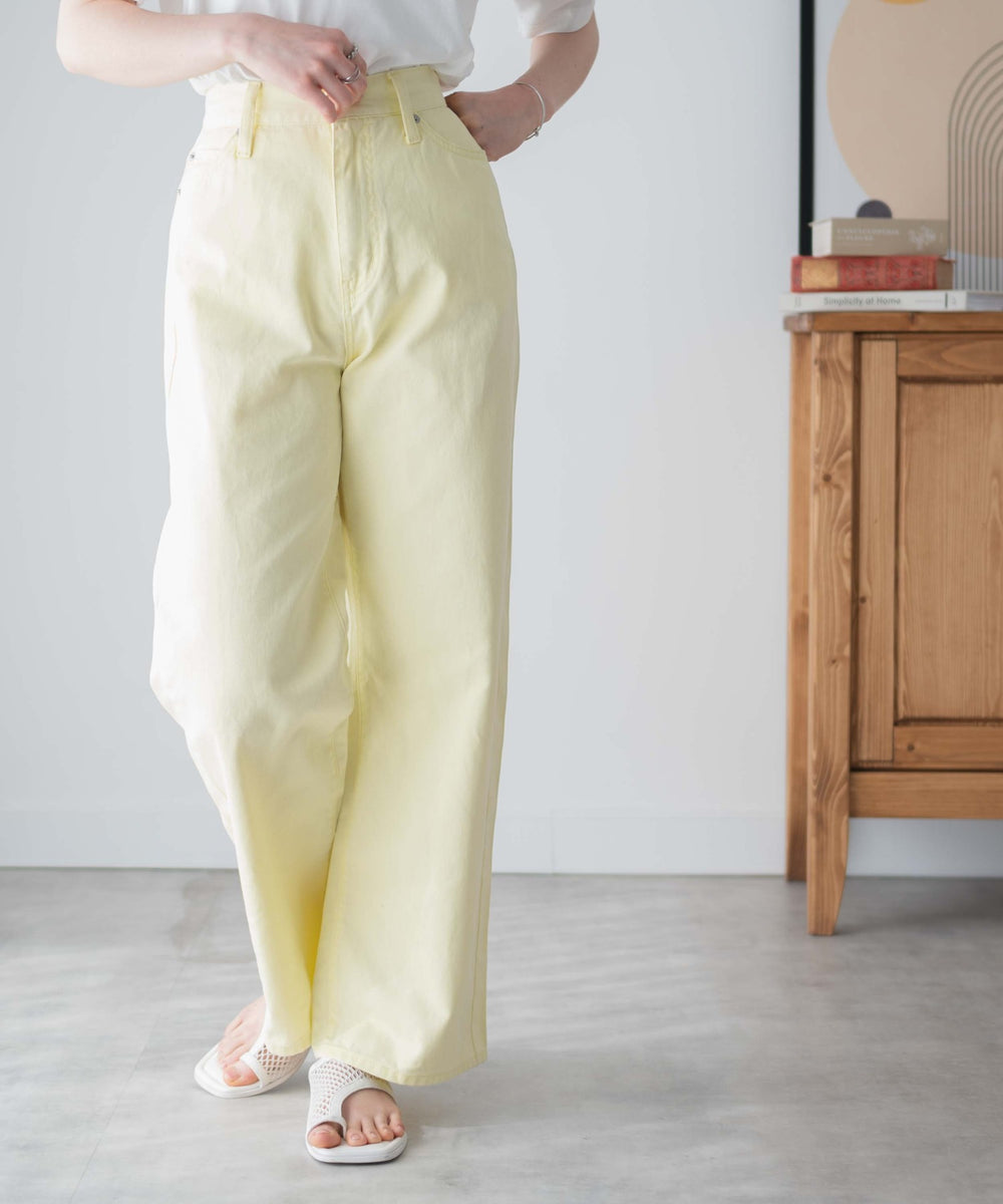 Lイエロー モデル：162cm M着用