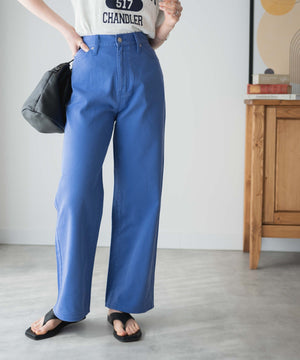 ブルー モデル：162cm M着用