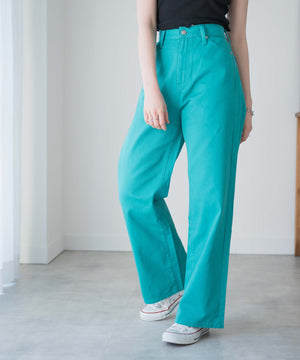 グリーン モデル：162cm M着用