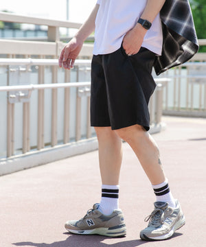 ブラック モデル：178cm L着用