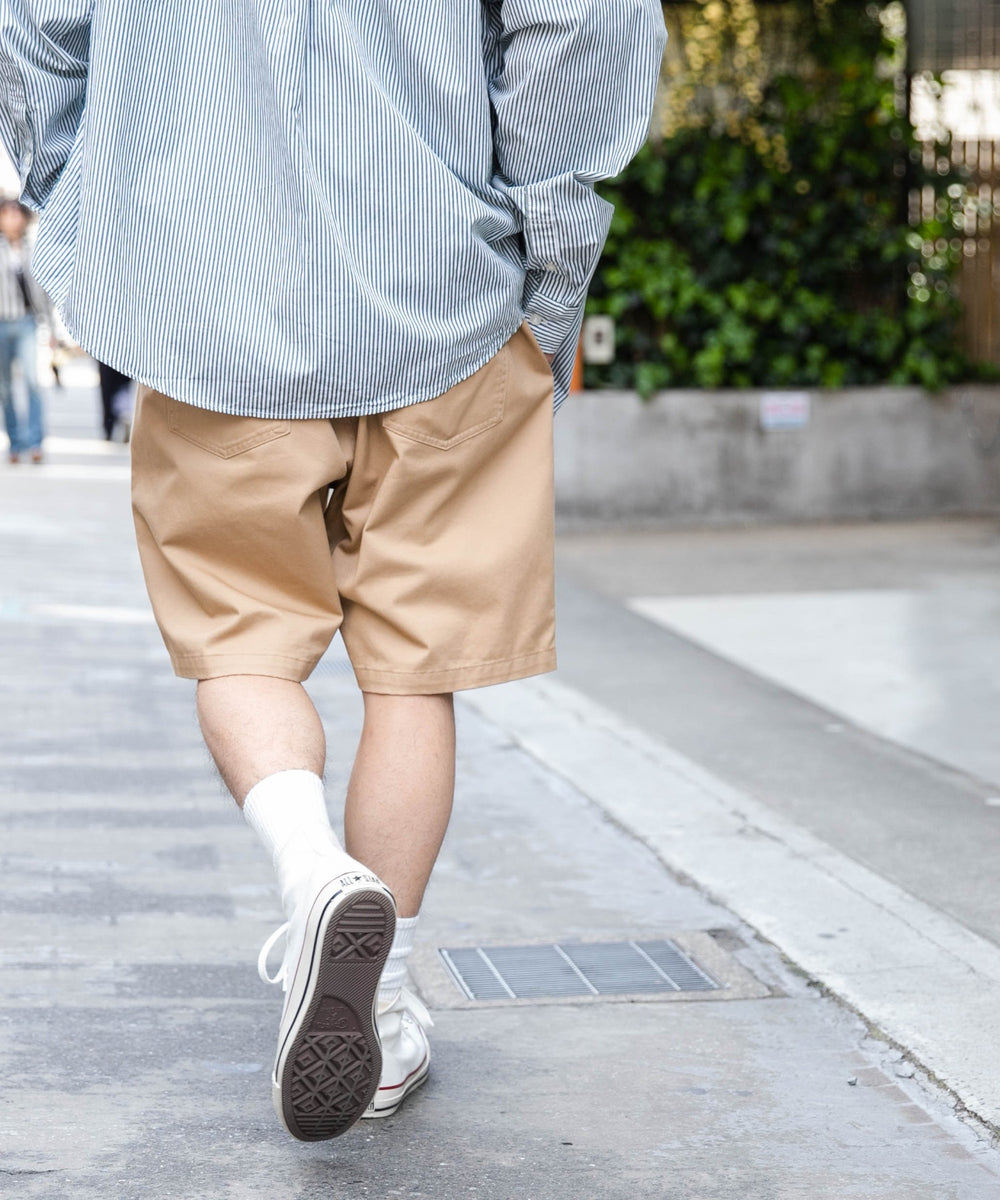 ベージュ モデル：174cm L着用