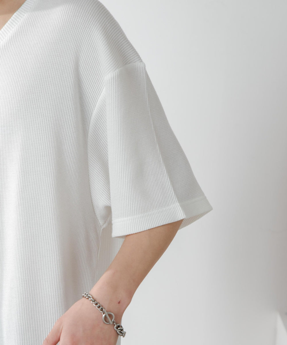 ワッフルUネックT