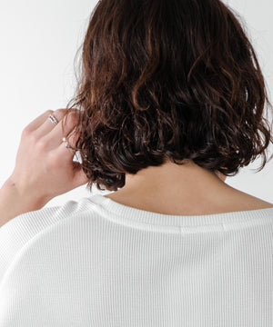 ワッフルUネックT