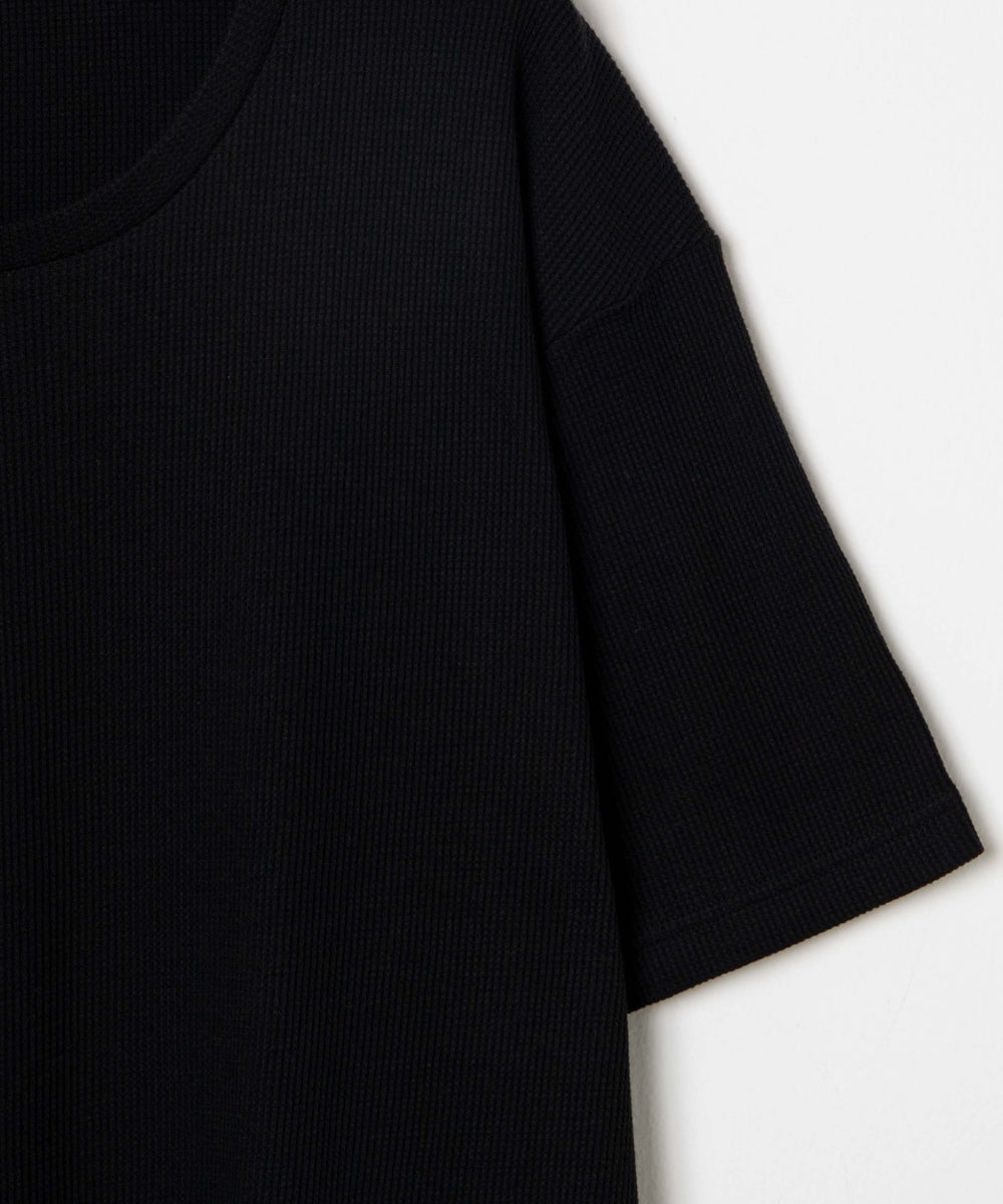 ワッフルUネックT