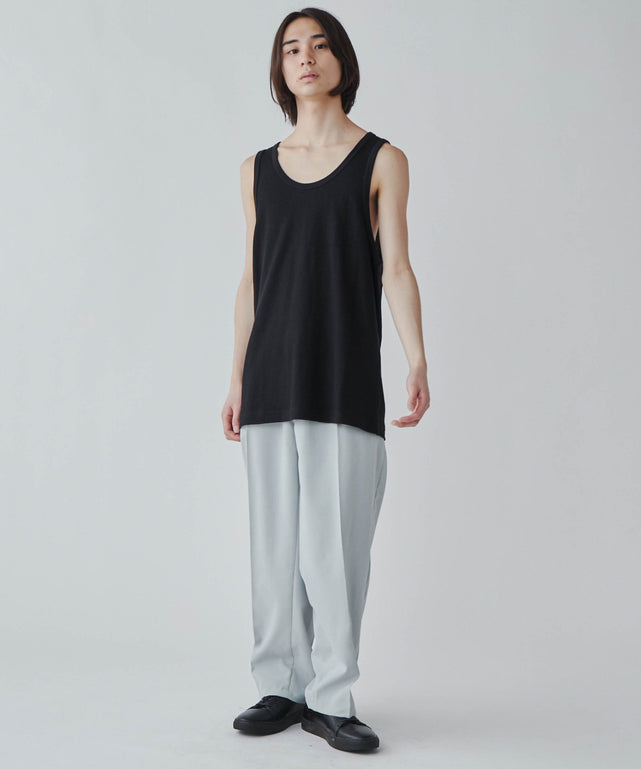 ブラック モデル：172cm L着用