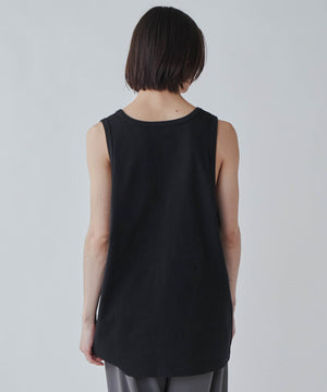 ブラック モデル：172cm L着用