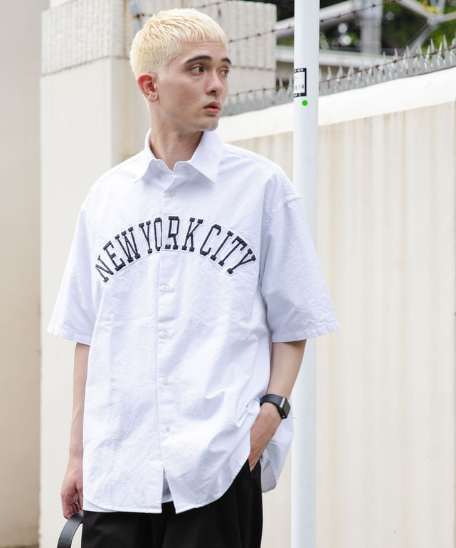 ホワイト モデル：178cm L着用