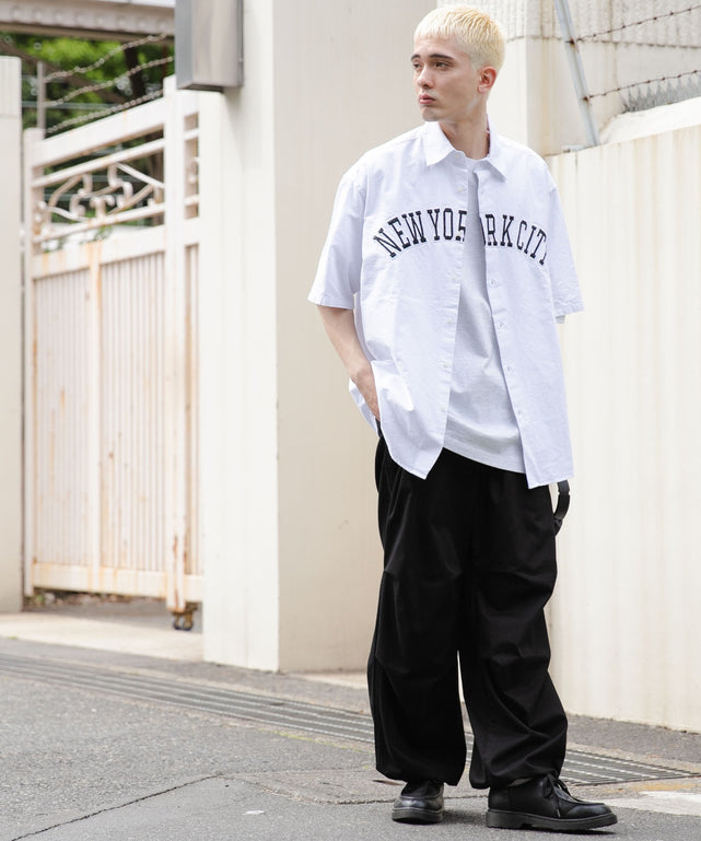 ホワイト モデル：178cm L着用