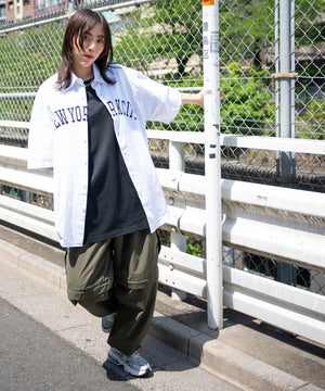 ホワイト モデル：166cm L着用