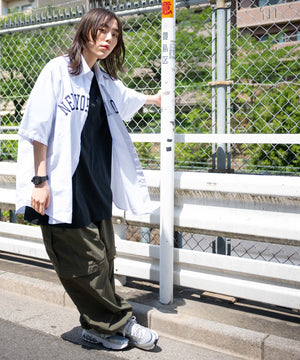 ホワイト モデル：166cm L着用