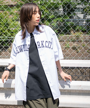 ホワイト モデル：166cm L着用