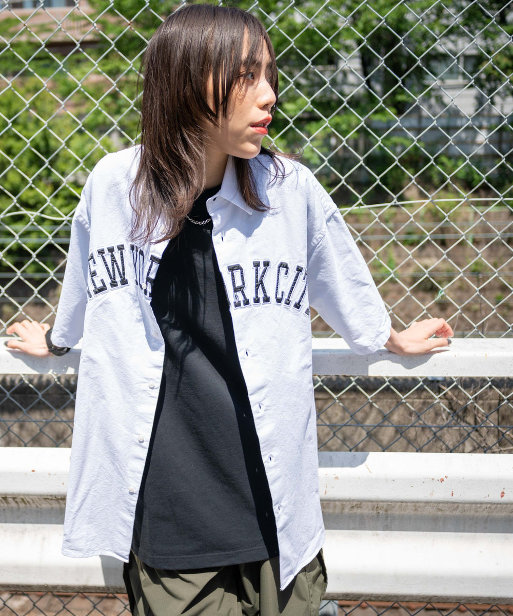 ホワイト モデル：166cm L着用