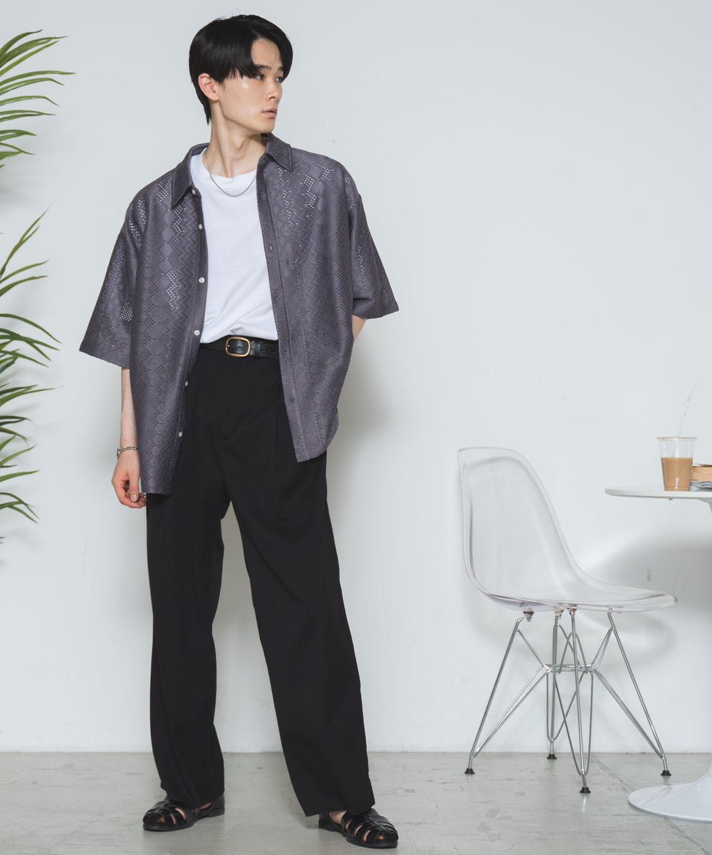 パープル モデル：177cm L着用