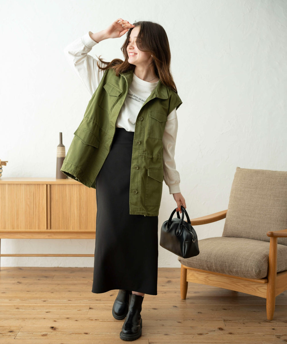 カーキ モデル：160cm F着用