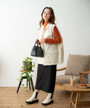 オフホワイト モデル：160cm F着用