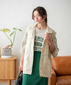 オフホワイト モデル：160cm F着用