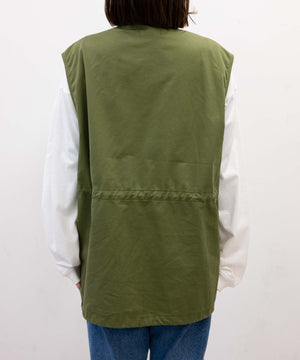 カーキ モデル：155cm F着用