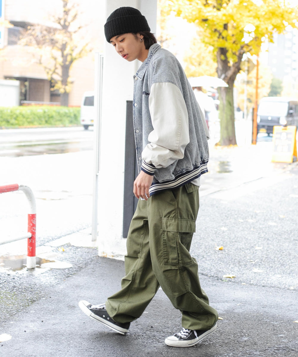 デニム淡色加工 モデル：175cm L着用