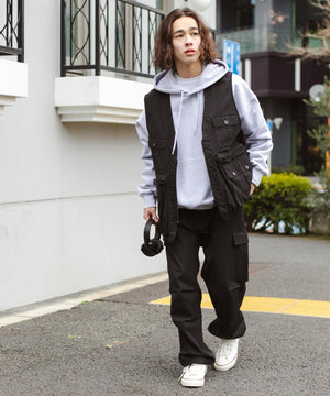 ブラック モデル：174cm L着用