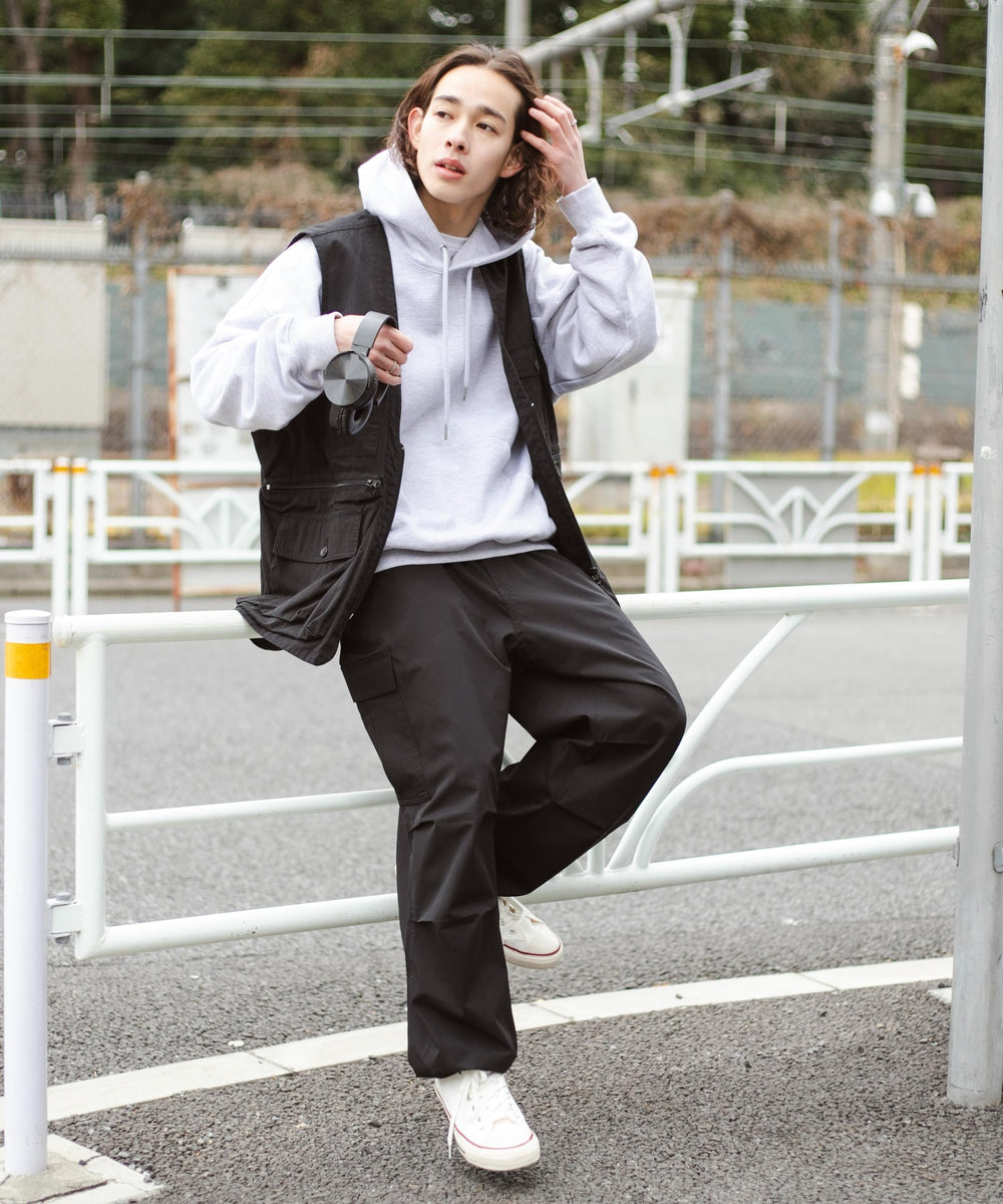 ブラック モデル：174cm L着用