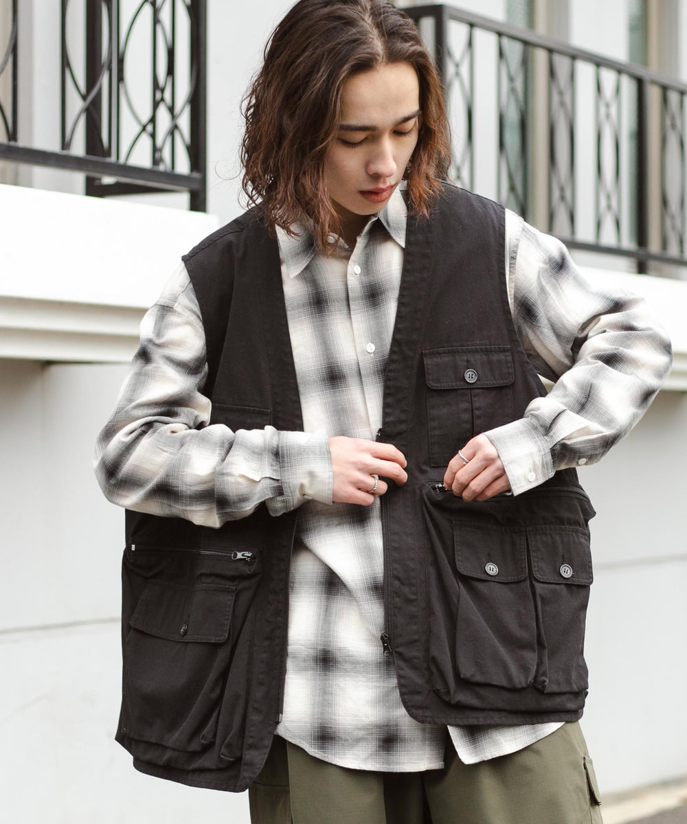 ブラック モデル：174cm L着用