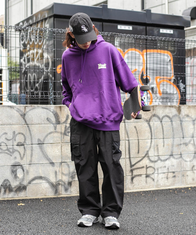 パープル モデル：174cm L着用