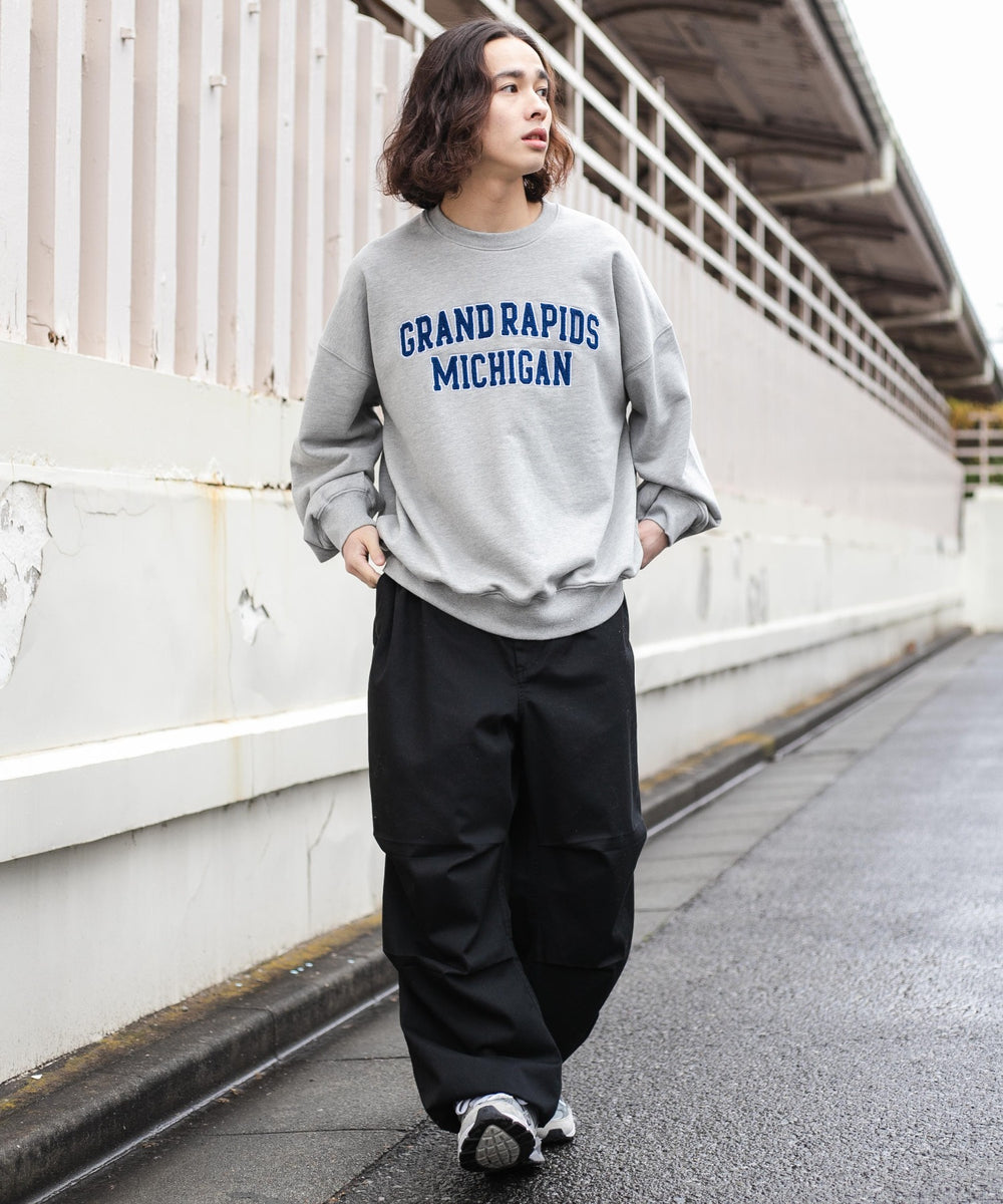 杢グレー モデル：174cm L着用