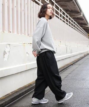 杢グレー モデル：174cm L着用