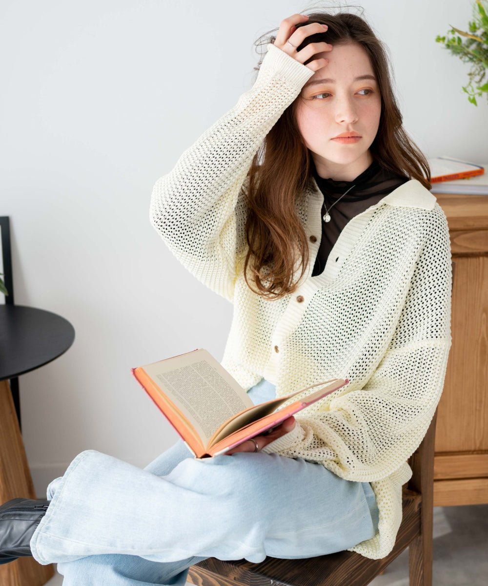 ホワイト 　モデル:162cm L着用