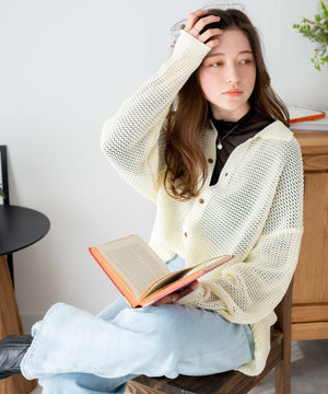 ホワイト 　モデル:162cm L着用