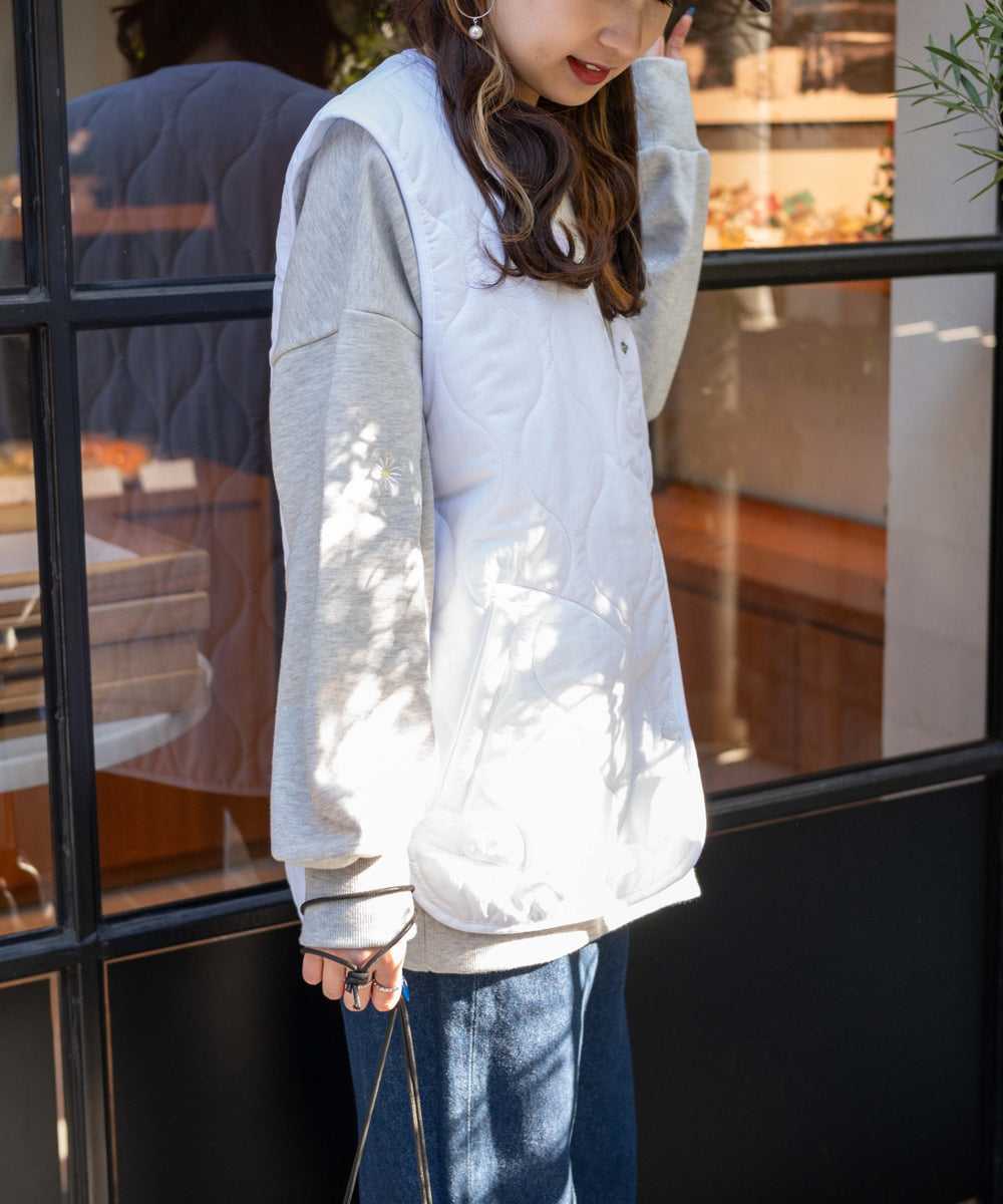 オフホワイト モデル：160cm F着用