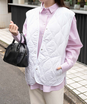 オフホワイト モデル：163cm F着用