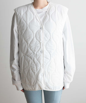 オフホワイト モデル：155cm F着用