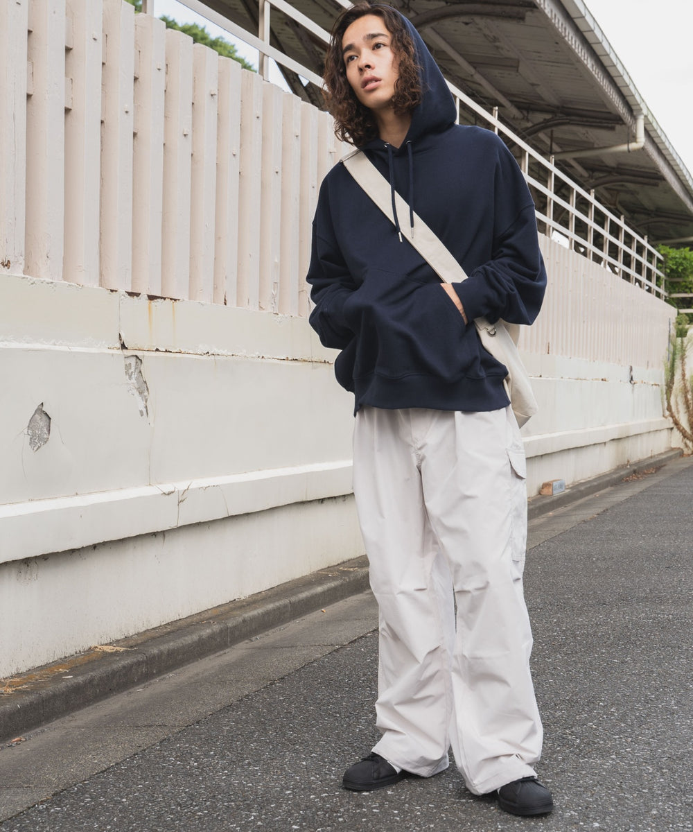 Lグレー モデル：174㎝ L着用