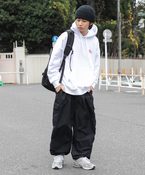 ブラック　モデル:175cm L着用