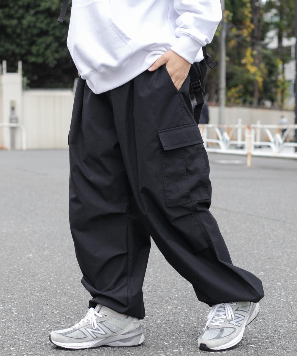 ブラック　モデル:175cm L着用