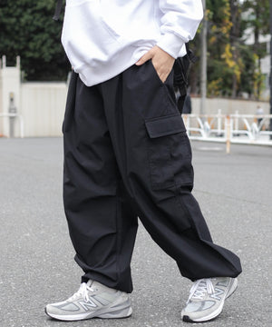 ブラック　モデル:175cm L着用