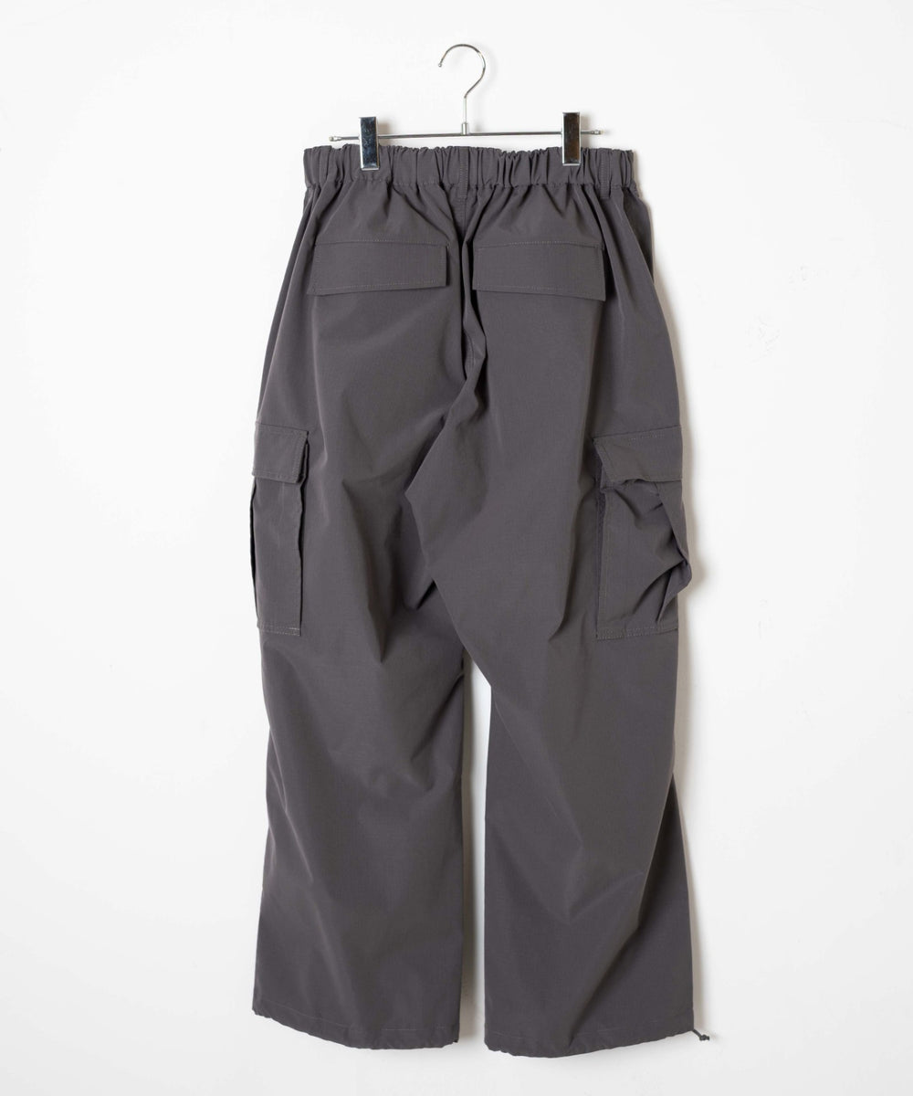 リップストップカーゴパンツ