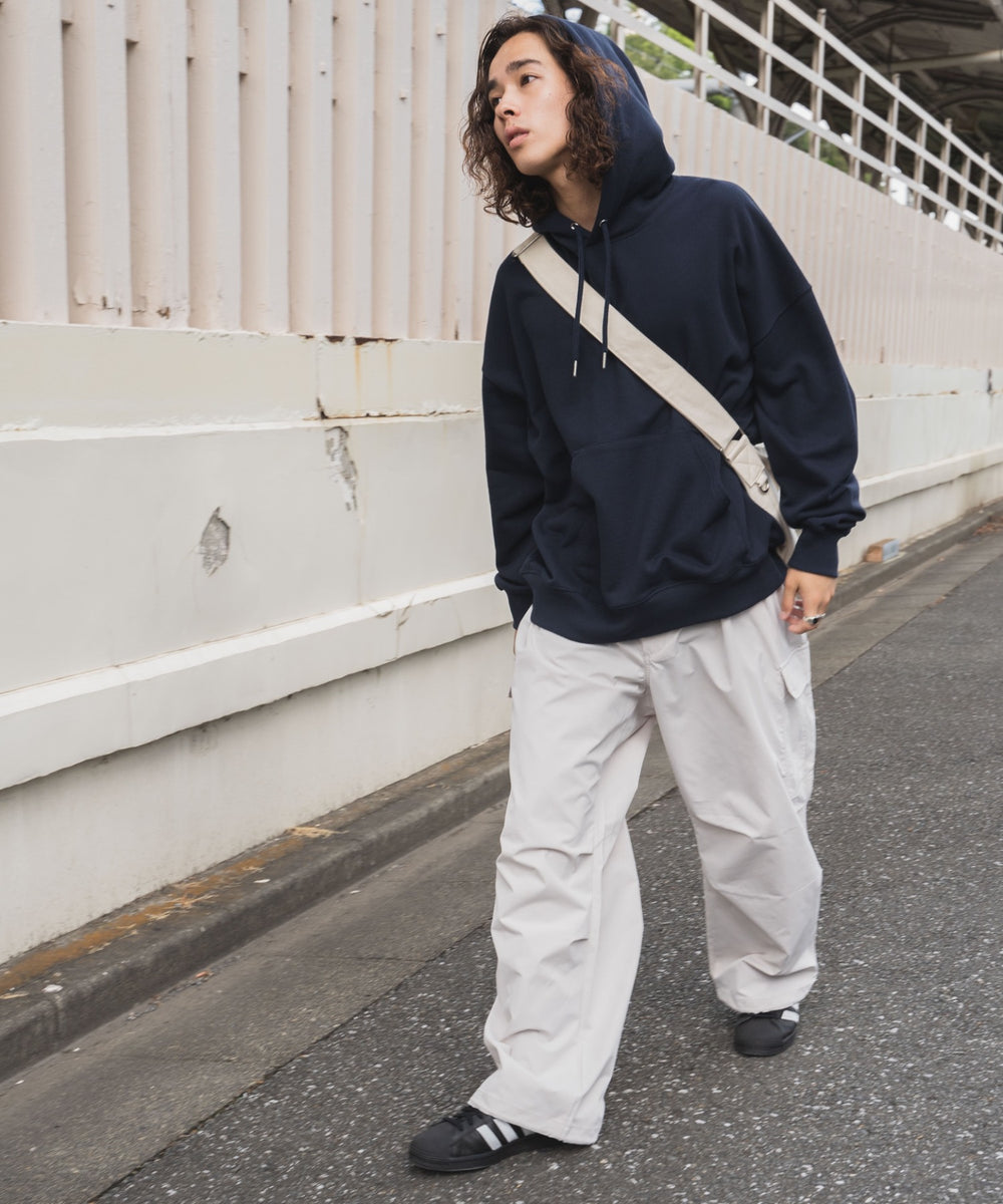 Lグレー モデル：174㎝ L着用