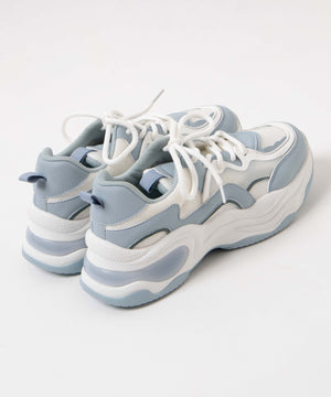 クリアソールスニーカー