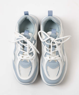 クリアソールスニーカー