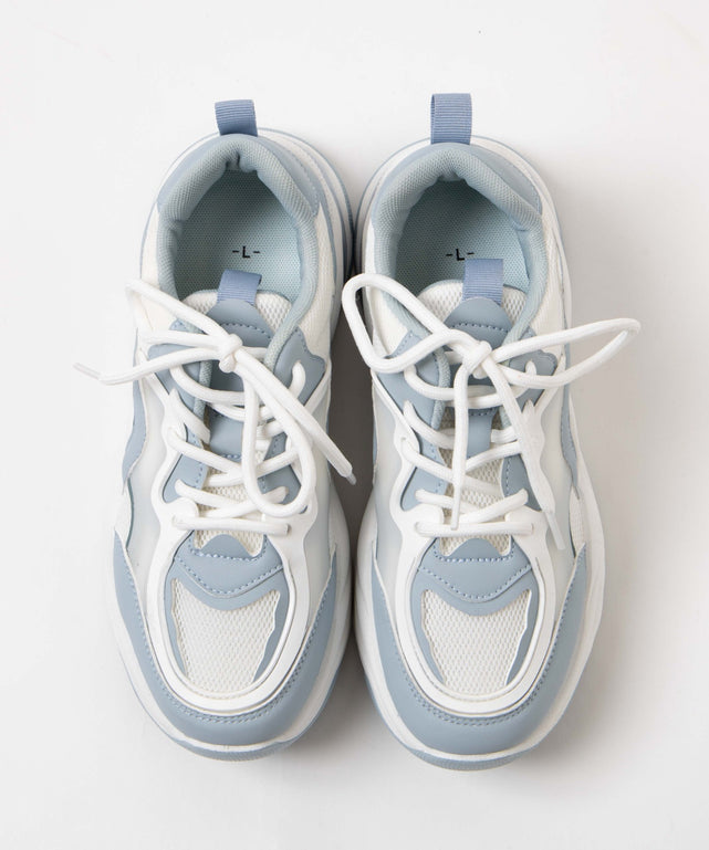 クリアソールスニーカー