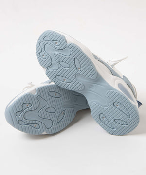 クリアソールスニーカー