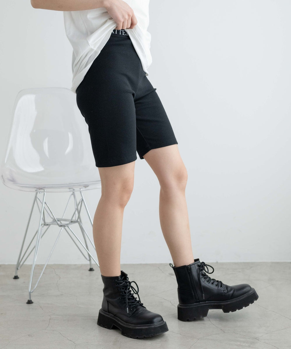 ブラック モデル：158cm F着用