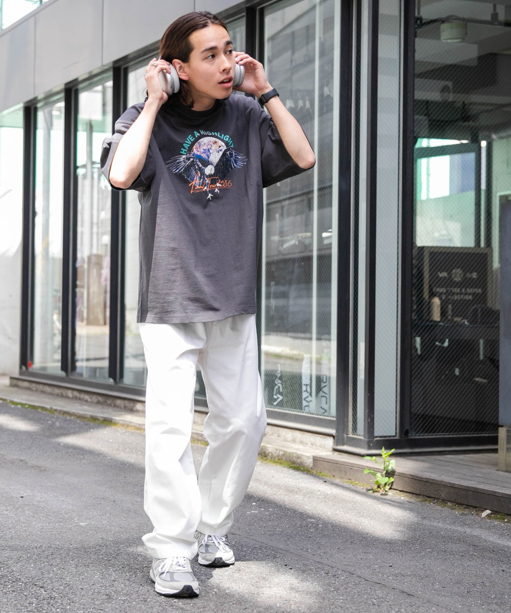 ホワイト モデル：174㎝ L着用