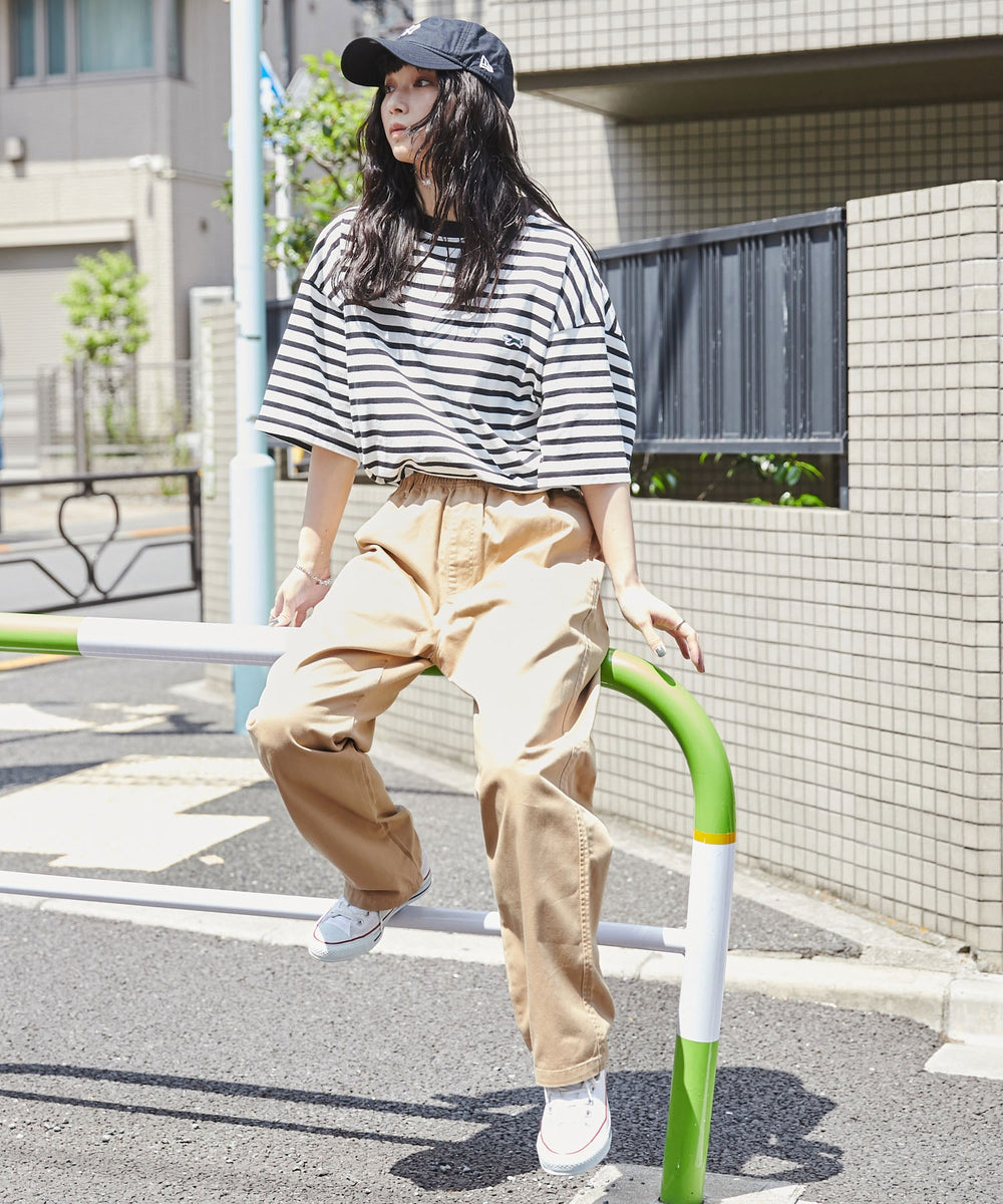 ベージュ モデル：166cm M着用