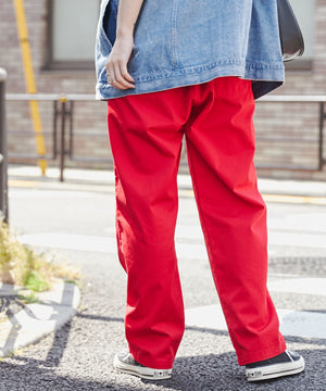 レッド モデル：166cm M着用